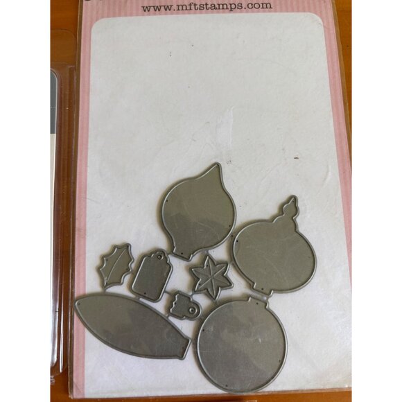 QuicKutz Die Namics, MFT Stamps Ornament & Halloween Cutting Dies Set Of 3 - Picture 4 of 12